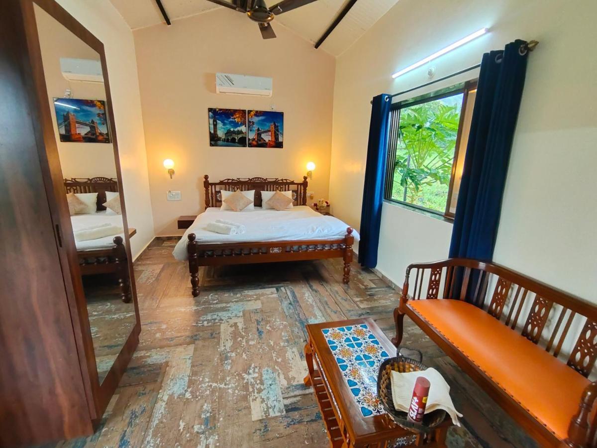 Ninad Homestays Karjat Exterior foto
